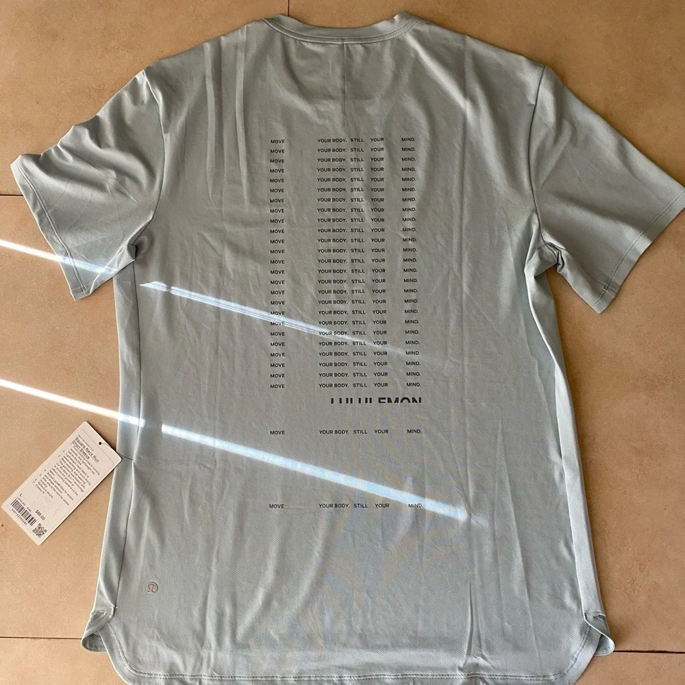 Lululemon Men’s “Square Neck” Running T-Shirt (L)_5